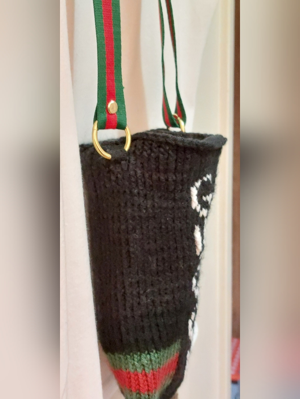 Gucci Black Knit Cellphone Case Front Vertical Logo Green-Red Striped Strap - Picture 6 of 10